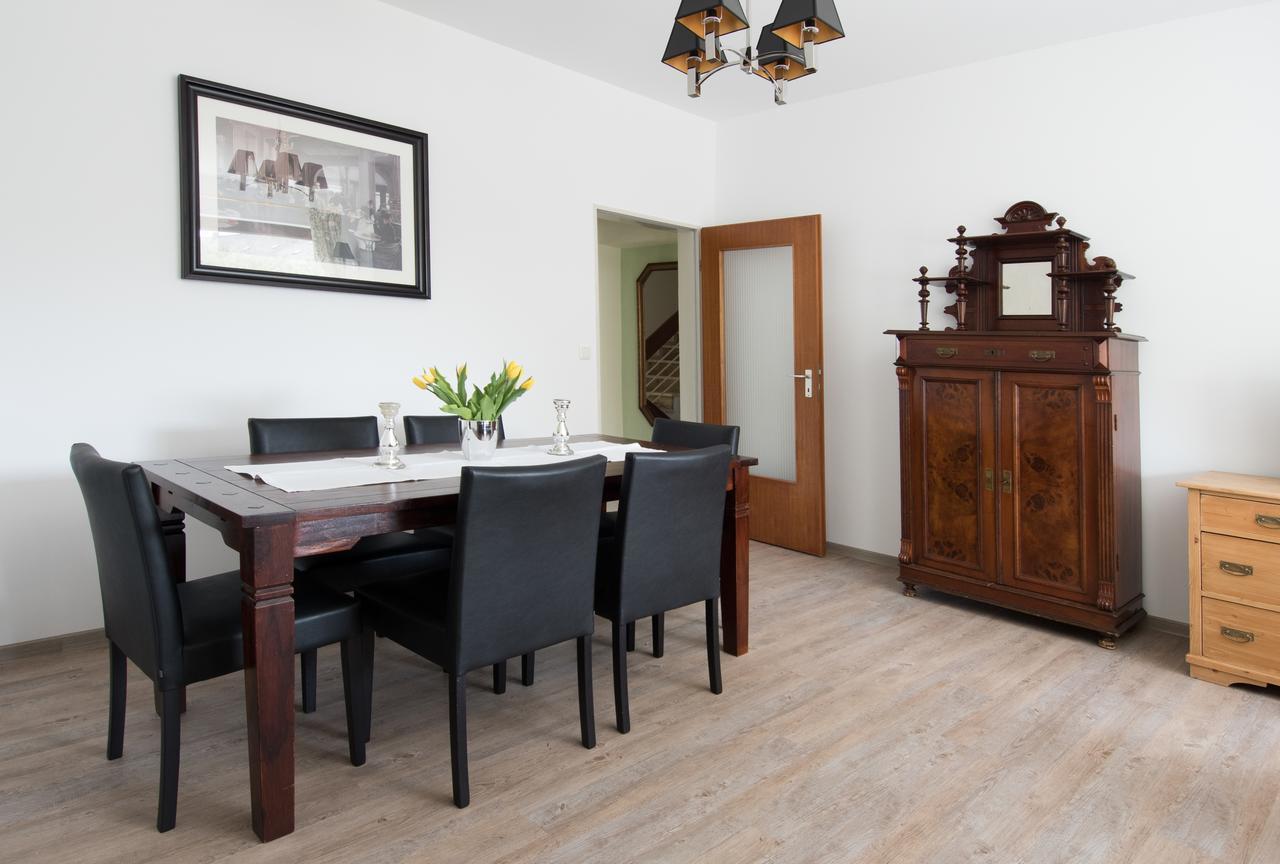 Altes Forsthaus Bed & Breakfast มานเดอร์ไชด์ ภายนอก รูปภาพ